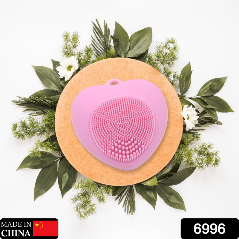 Waterproof Face Wash Brush Exfoliating Silicone Heart Shaped